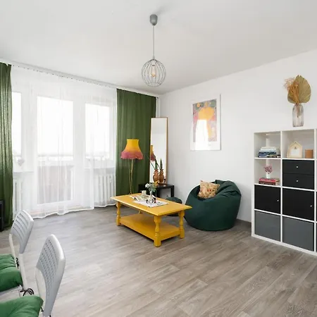 Retro Studio With Balcony In By Renters Appartement *